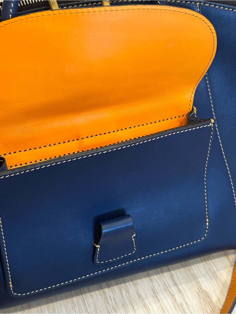 Dooney & Bourke Navy Leather Satchel Bag - Picture 8 of 9